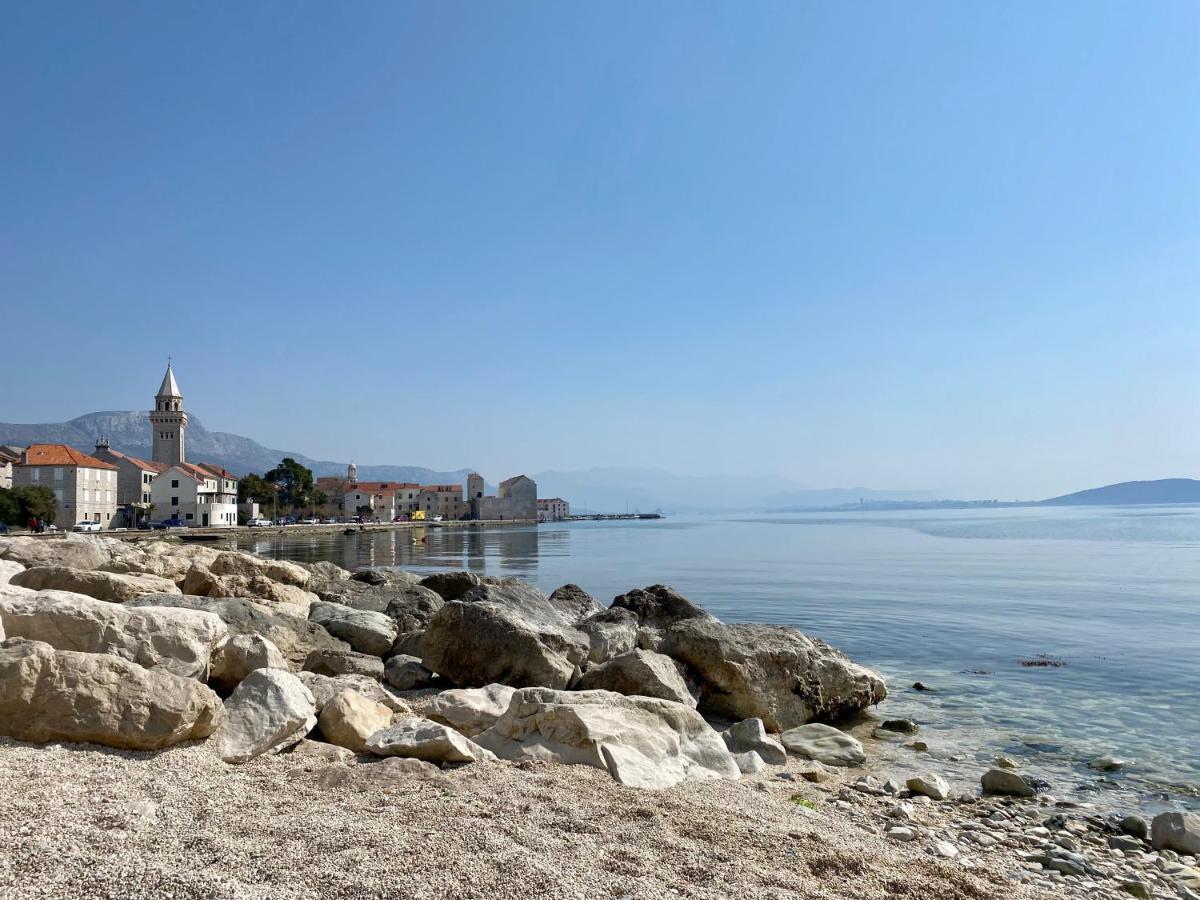 Sunny Apartment By The Beach Каштель-Штафилич Экстерьер фото