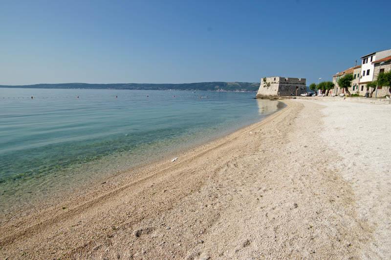 Sunny Apartment By The Beach Каштель-Штафилич Экстерьер фото